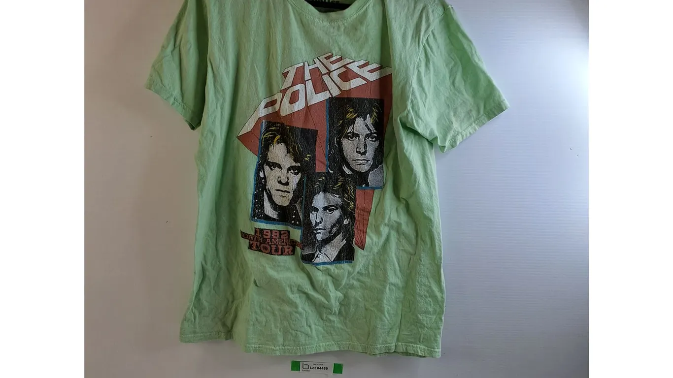 *The Police 1982 North American Tour T-Shirt - Size L - Cannot Authenticate