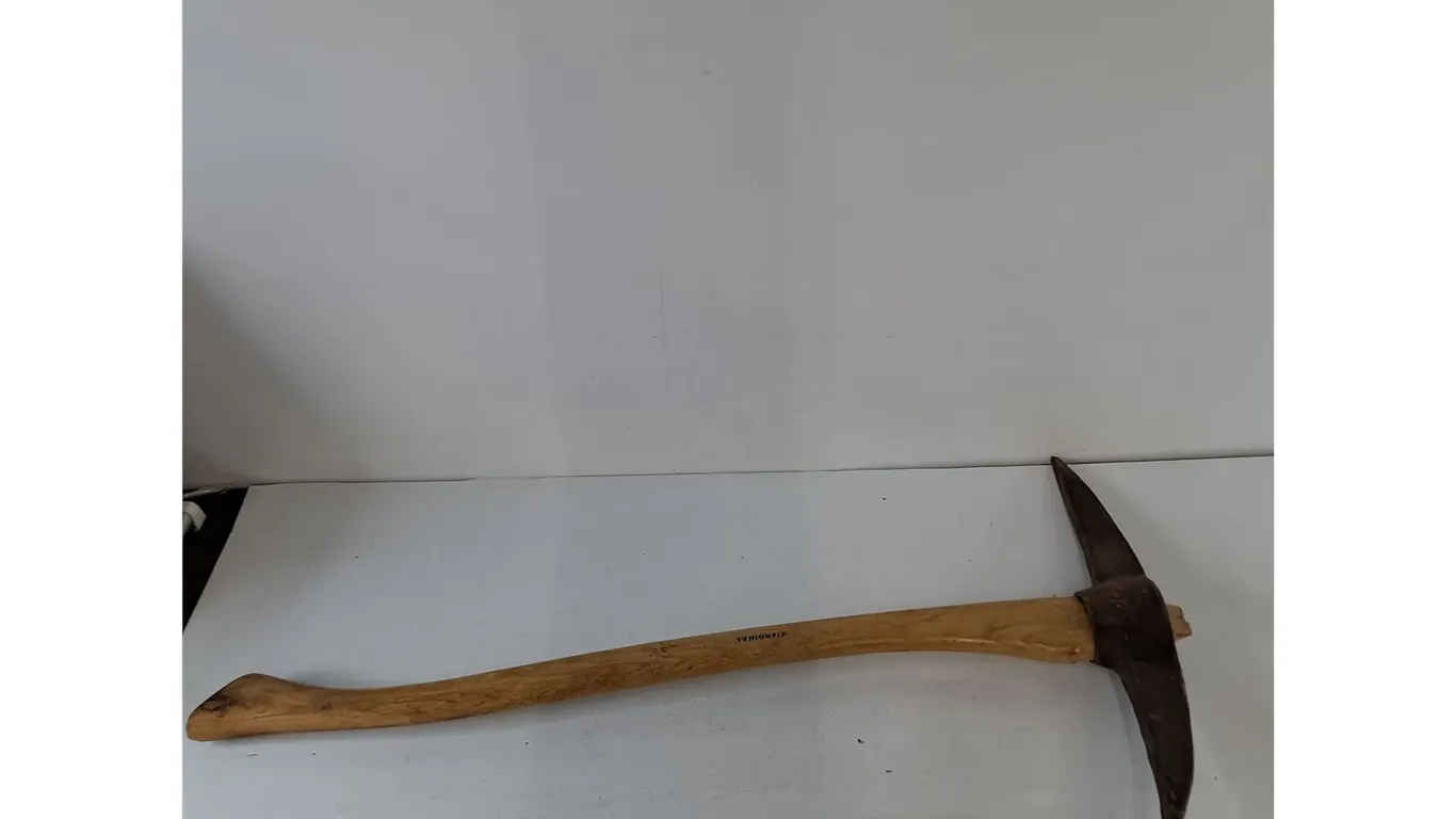 Pickaxe Head on Axe Handle Flimsy, Pickup Only