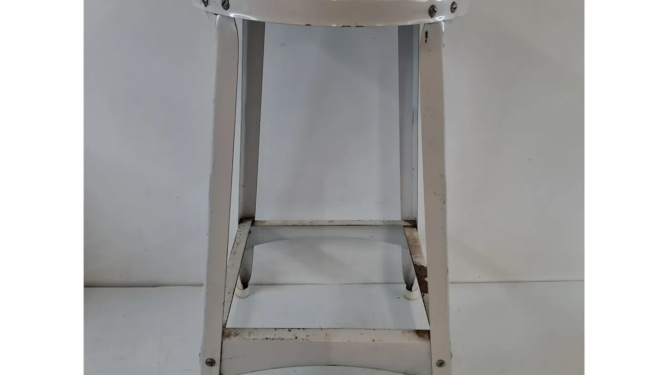 *20 3/4" Tall White Painted Metal Stool No Shipping