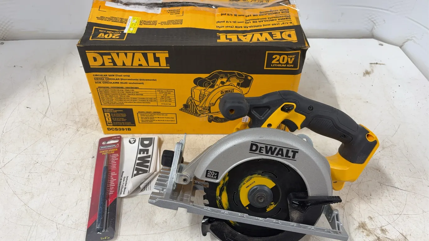 Dewalt Circular Saw