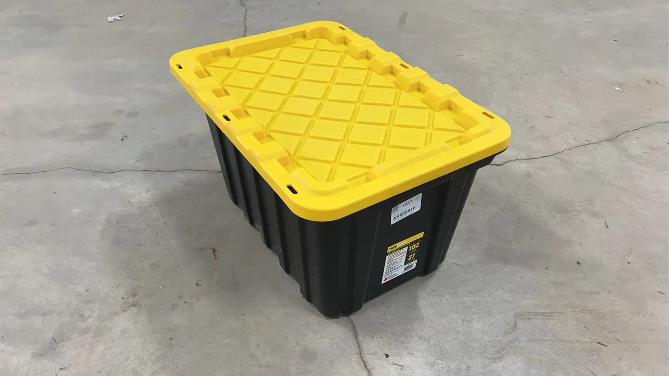 102L Totes W/Lids