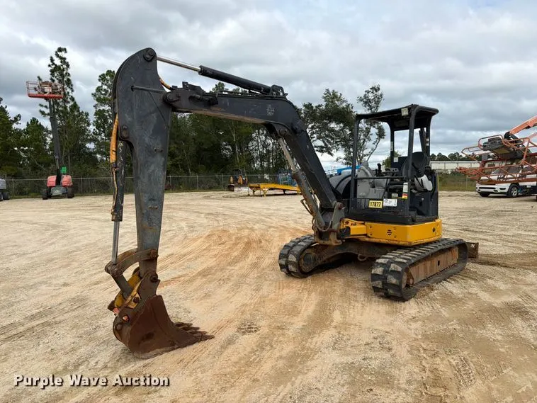2020 John Deere 50G mini excavator