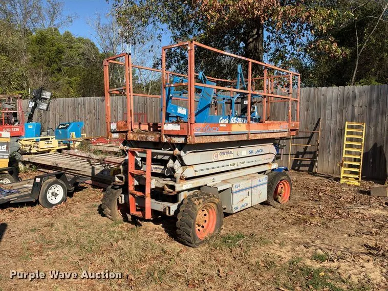 2006 Skyjack SJ7127 RT scissor lift