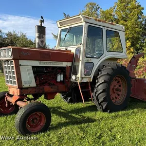 International 966 tractor