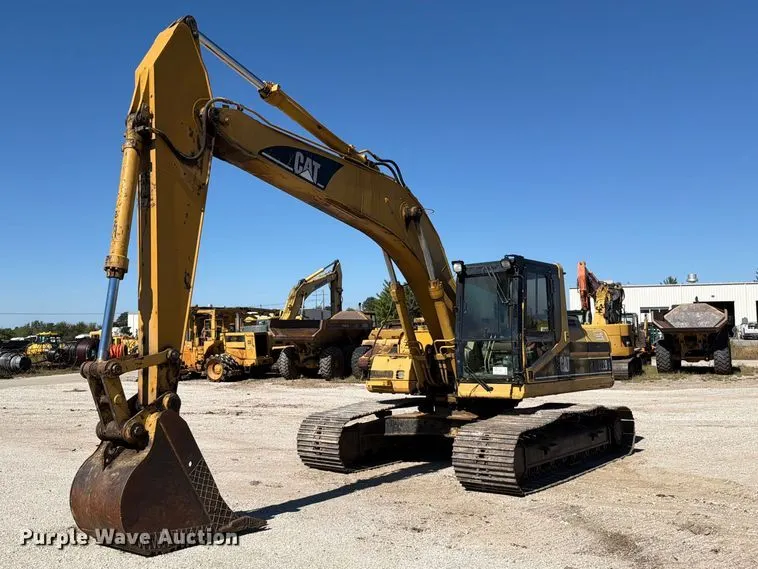 1997 Caterpillar 322BL excavator