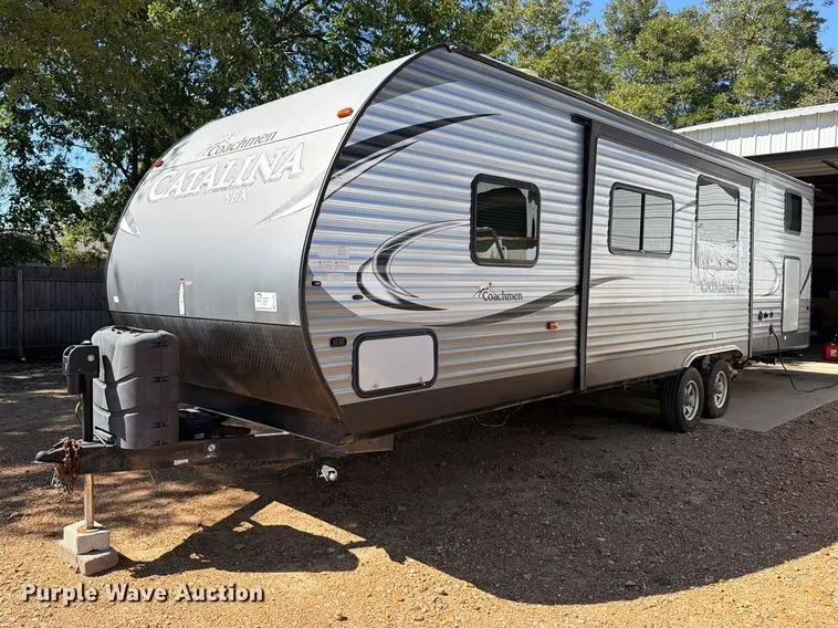 2017 Forest River Catalina 301BHSCK camper