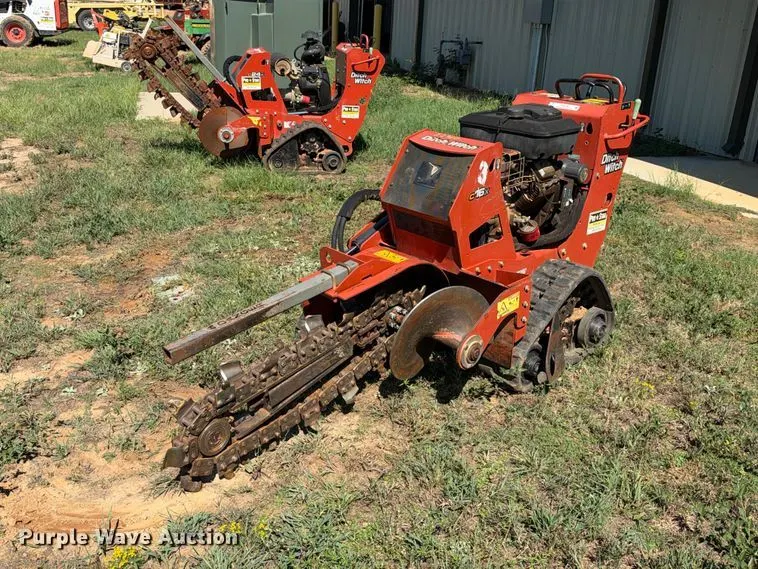 2018 Ditch Witch C16X trencher
