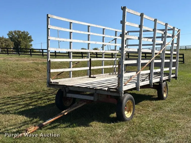 Hay wagon