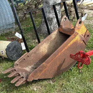 13IN WIDE BACKHOE BUCKET