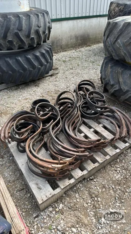 APPROX. (37) S-TINE CULTIVATOR SHANKS