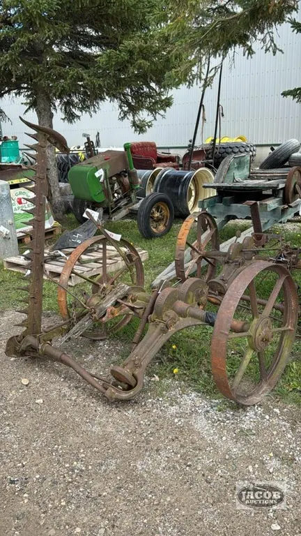 BRANTFORD NEW BIG B HORSE DRAWN SICKLE MOWER