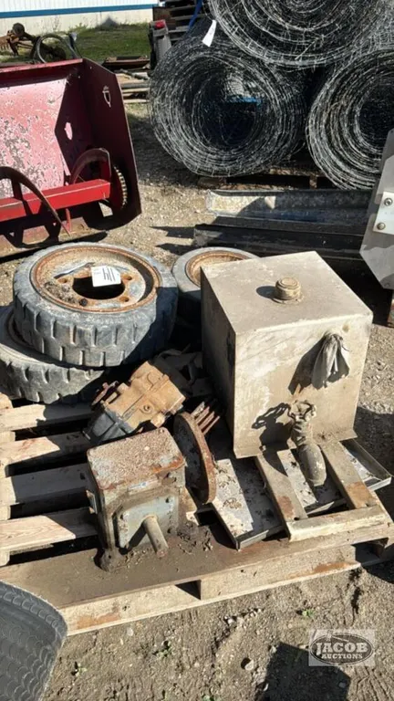 ASSORTED LOT