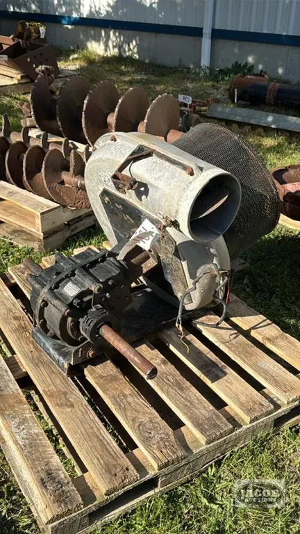 CRARY AIR REEL GEAR BOX AND BLOWER FAN (NO PIPES)