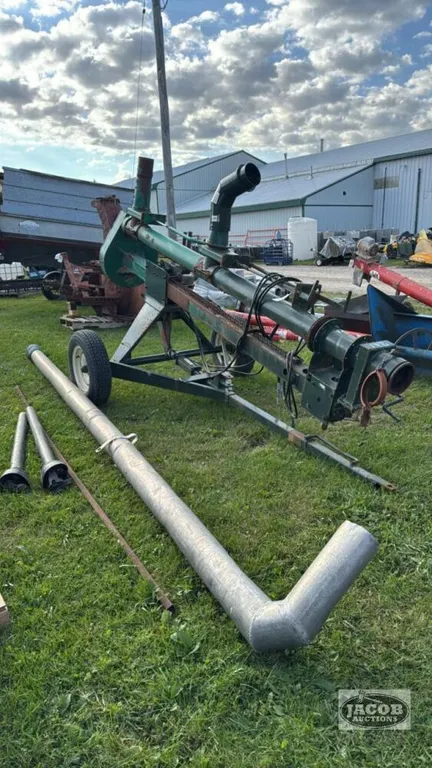 HUSKY 8FT X 6IN MANURE PUMP