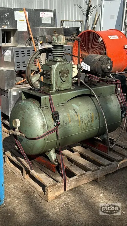 GARDNER DENVER HORIZONTAL COMPRESSOR