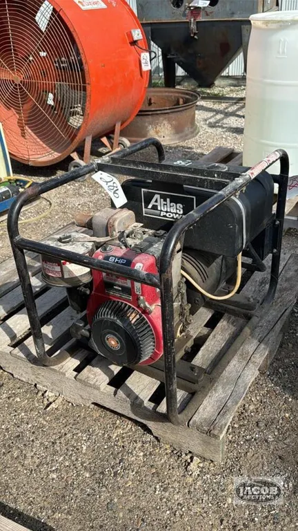 B&S 8HP 4500 WATT GENERATOR