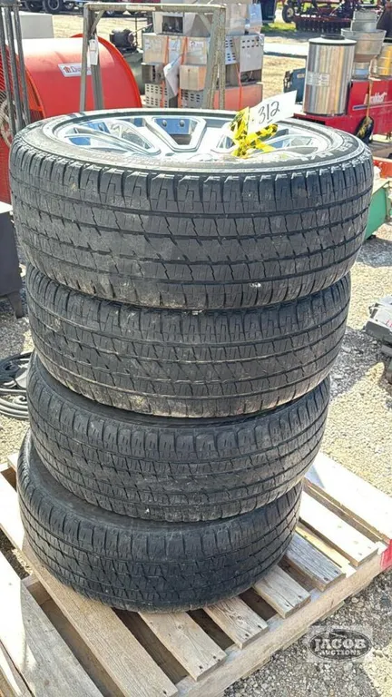 (4) 22IN GMC DENALI RIMS