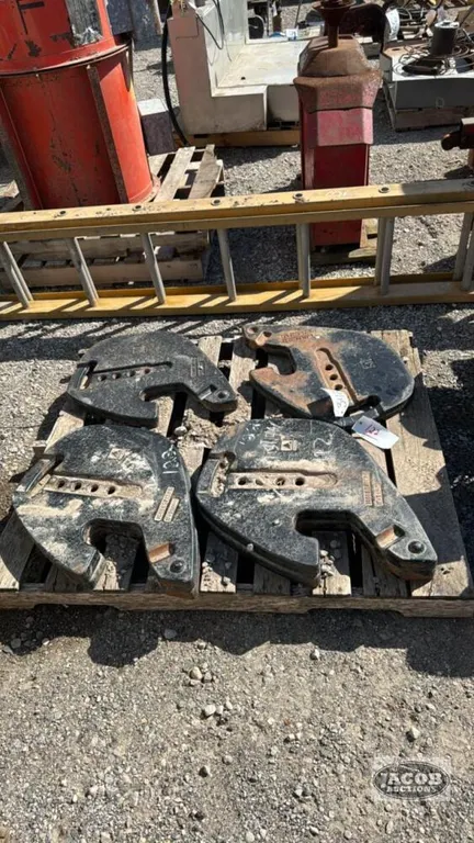 (6) AGCO 100LB TRACTOR WEIGHTS
