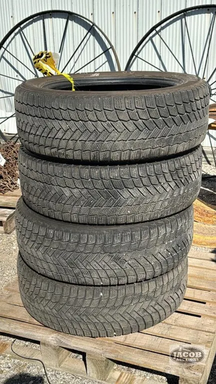 (4) MICHELIN 235/55R20 WINTER TIRES