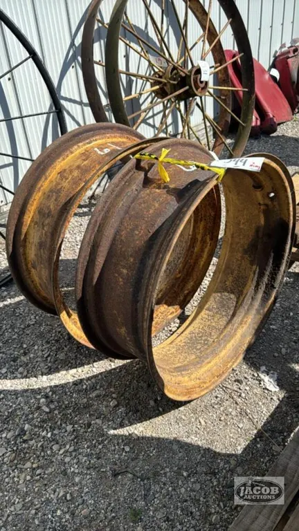 PAIR OF MASSEY HARRIS 30/33 28IN RIMS