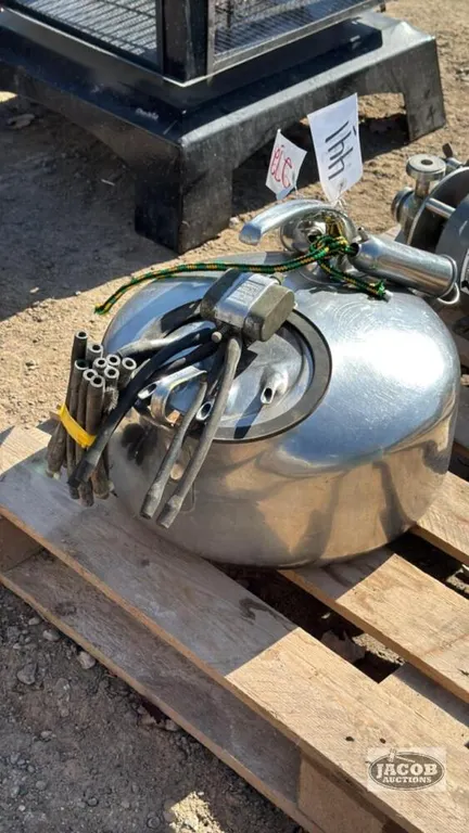 SURGE BUCKET MILKER