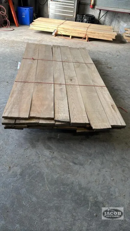 SKID OF 1IN THICK WHITE ASH