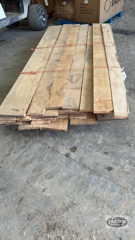 SKID OF 1IN THICK WHITE ASH