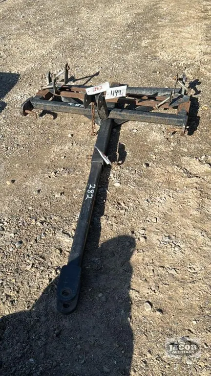 FRONT TOW HITCH