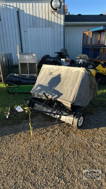 BRINLY PULL TYPE 44IN LAWN SWEEPER