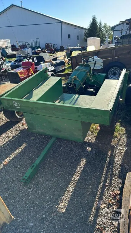 GARDEN TRAILER