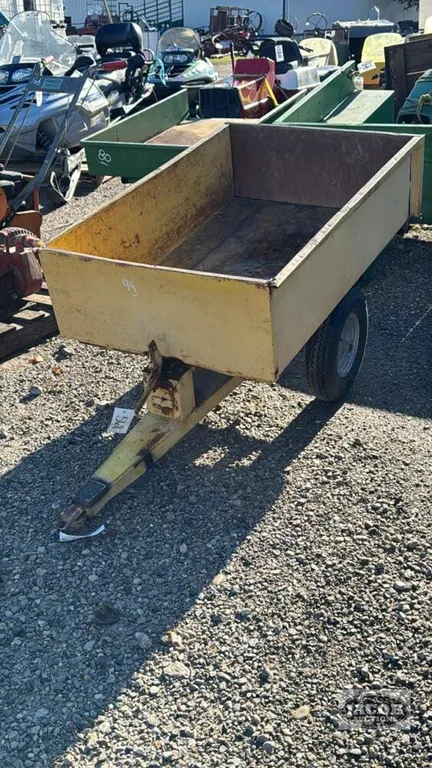 GARDEN DUMP TRAILER