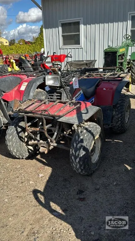 KAWASAKI BAYOU FOURWHEELER