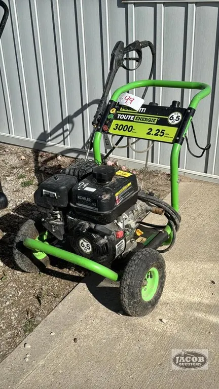 POWER-IT 3000PSI GAS POWERED PRESSURE WASHER