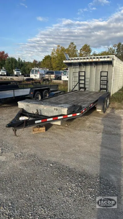 16FT X 6FT TANDEM FLATBED TRAILER WITH RAMPS