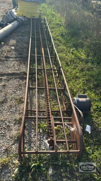19FT SKELETON BALE ELEVATOR