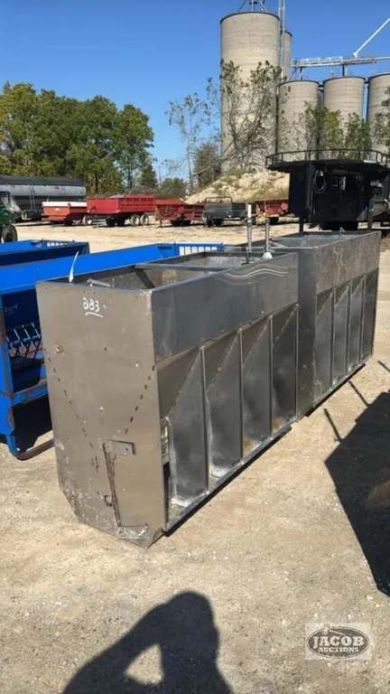 2 - 4FT X 23IN STAINLESS CRYSTAL SPRINGS FEEDERS