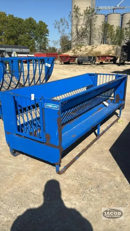 MARWELD 8FT X 3FT SMALL ANIMAL HAY FEEDERS
