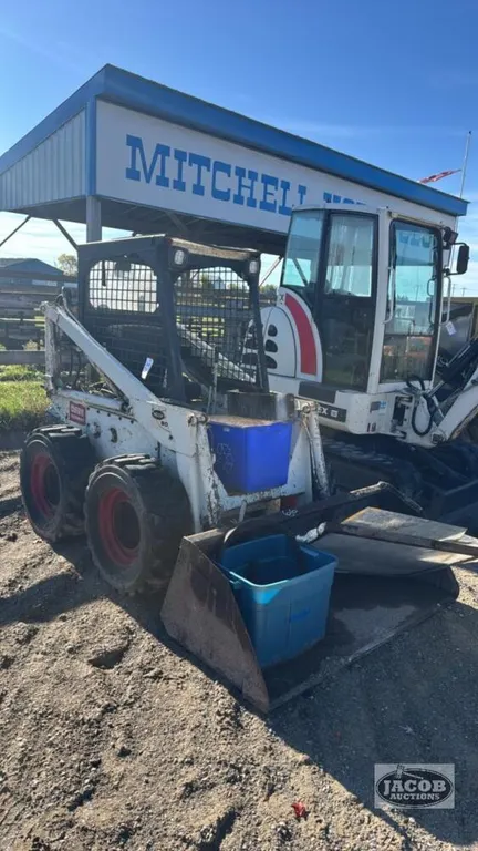 SEE NOTE: MELROE BOBCAT M-610 GAS SKID STEER