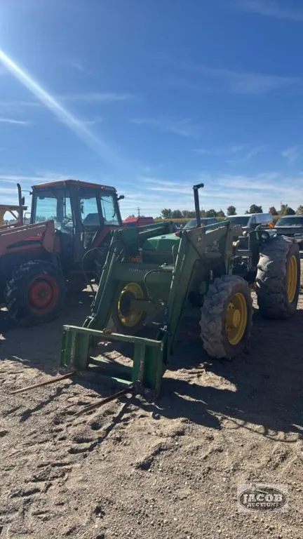 JOHN DEERE 2550 MFWD DIESEL TRACTOR