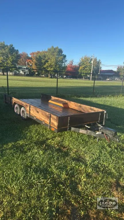 14FT X 76IN TANDEM FLAT DECK TRAILER