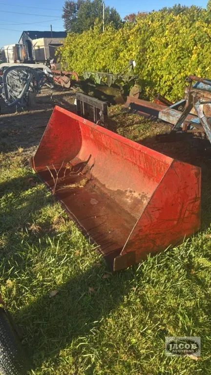 6FT MATERIAL BUCKET