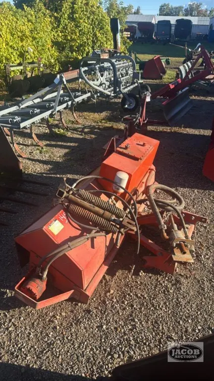 JACOBSON 54IN HYDRAULIC SWEEPER