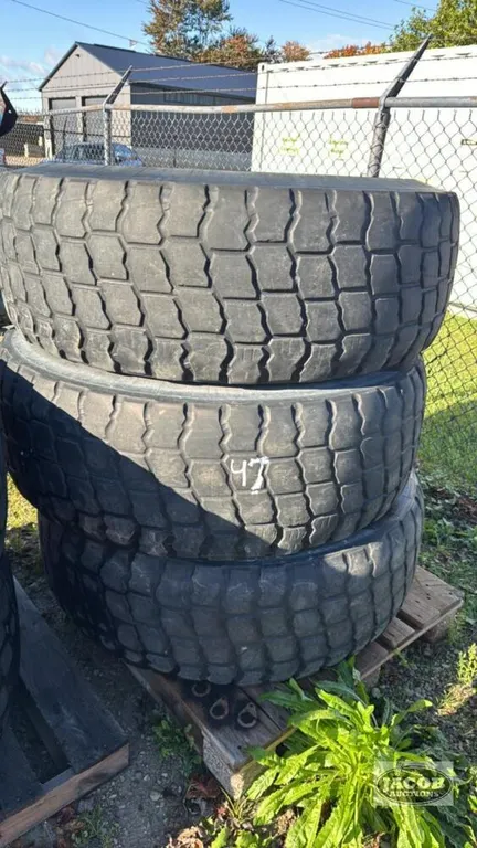 LOT OF 3 - USED MICHELIN 17.5R25 TIRES