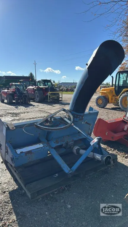 LUCKNOW 7FT SINGLE AUGER SNOWBLOWER