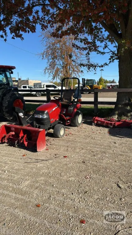 2002 CASE IH DX18E DIESEL HYDRO TRACTOR