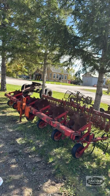 KONGSKILDE 3PTH 6 ROW SCUFFLER