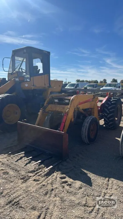 MASSEY FERGUSON 135 DIESEL TRACTOR