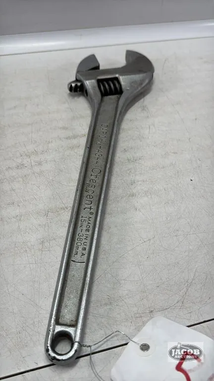 15IN CRESCENT WRENCH