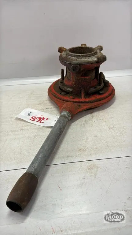 RIDGID 1IN - 2IN PIPE THREADER