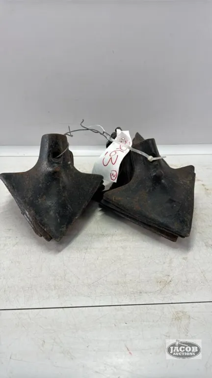 (17) CULTIVATOR TEETH